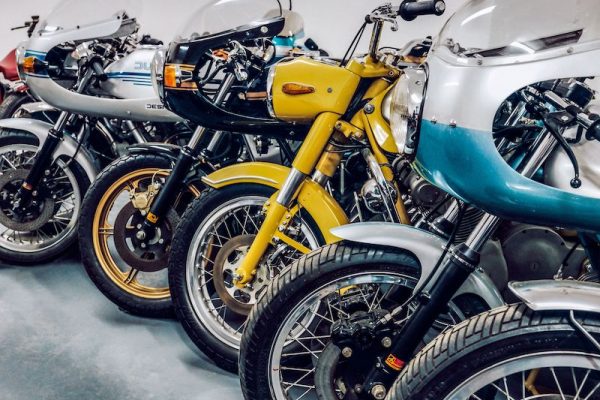 Motorcycle-Storage-Start-VAS